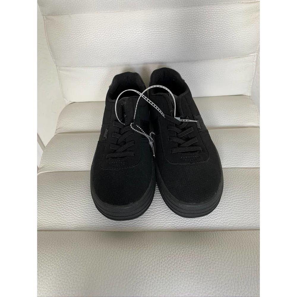 NWT Bass Shoes